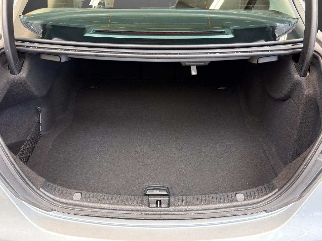 Mercedes-Benz E-Klasse – Bild 11