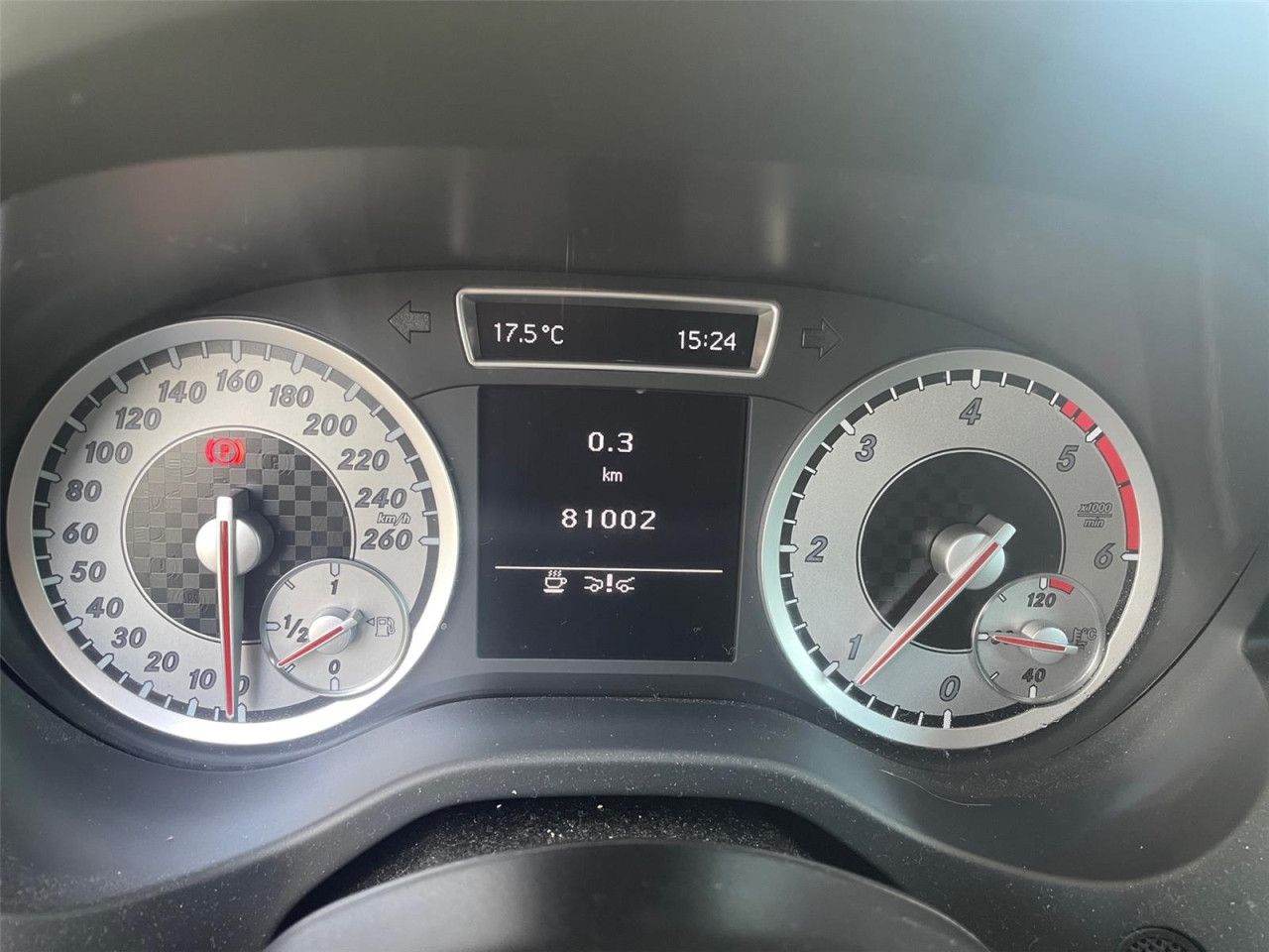 Fahrzeugbild 12 / 24