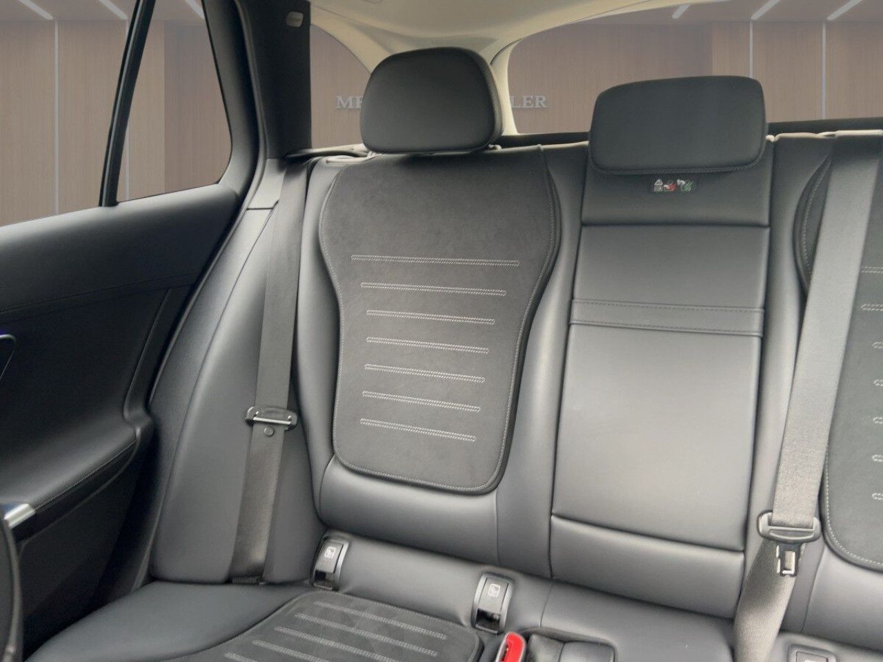 Mercedes-Benz C-Klasse – Bild 14