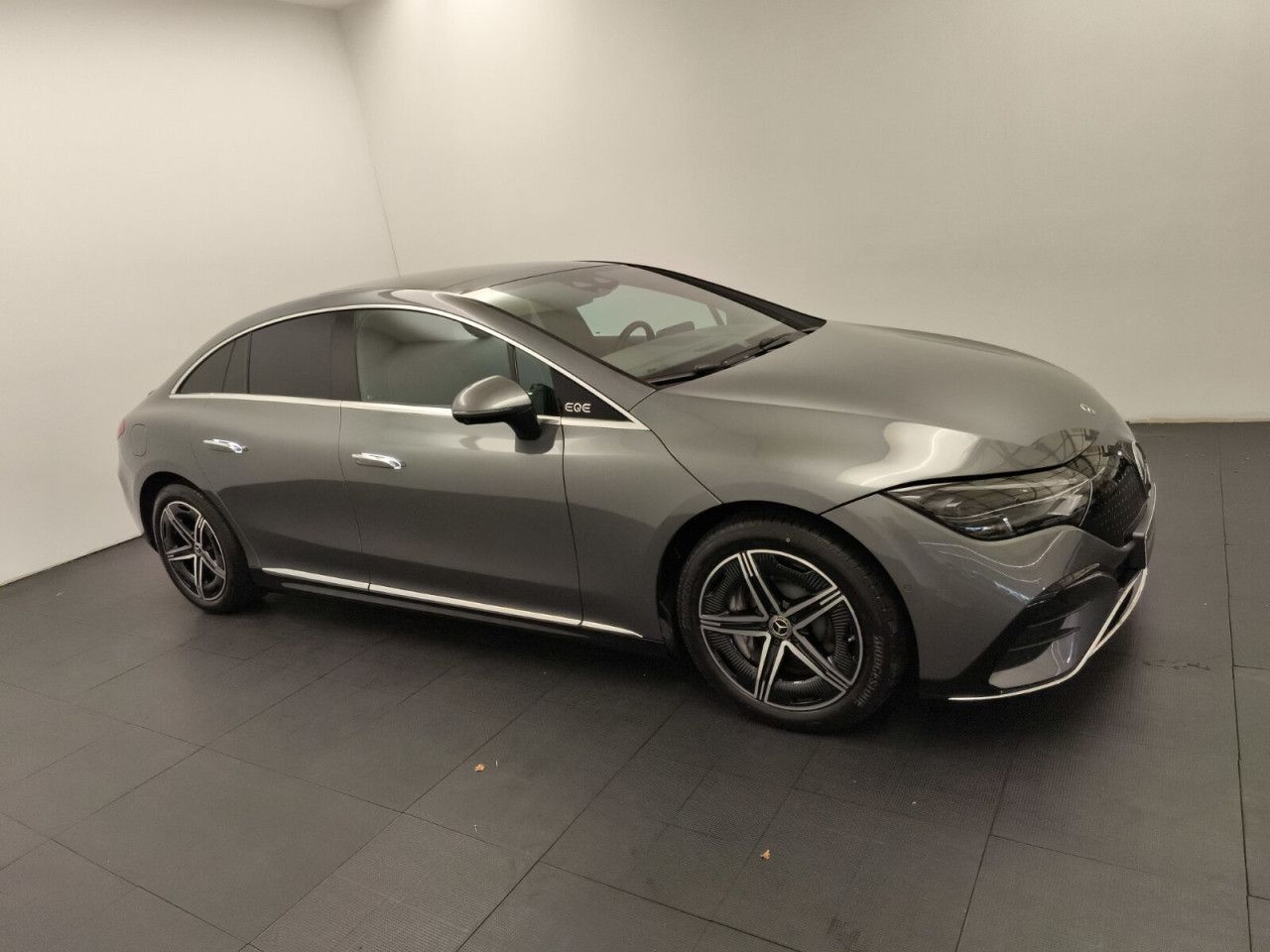 Mercedes-Benz EQE – Bild 5