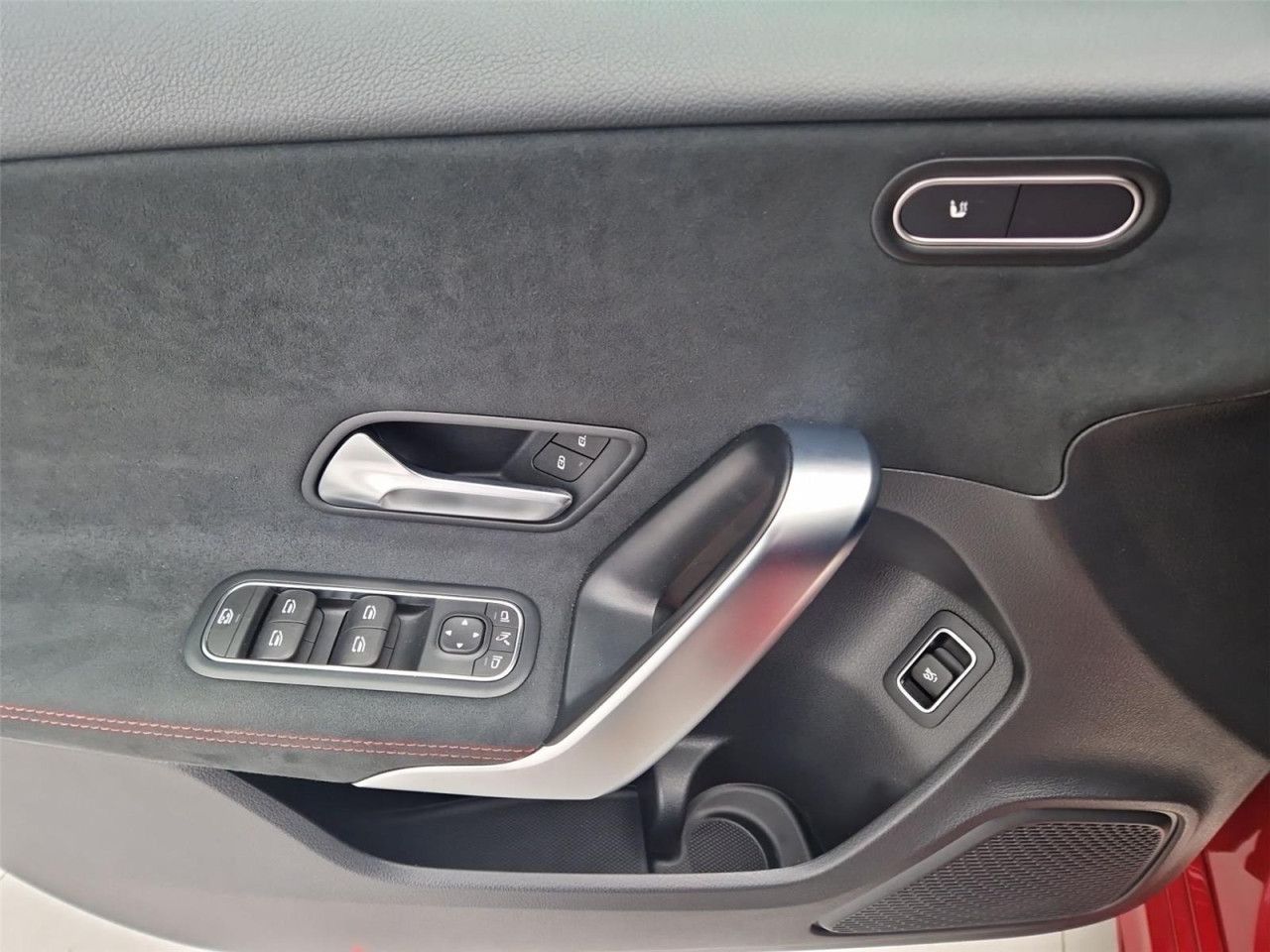 Fahrzeugbild 14 / 25