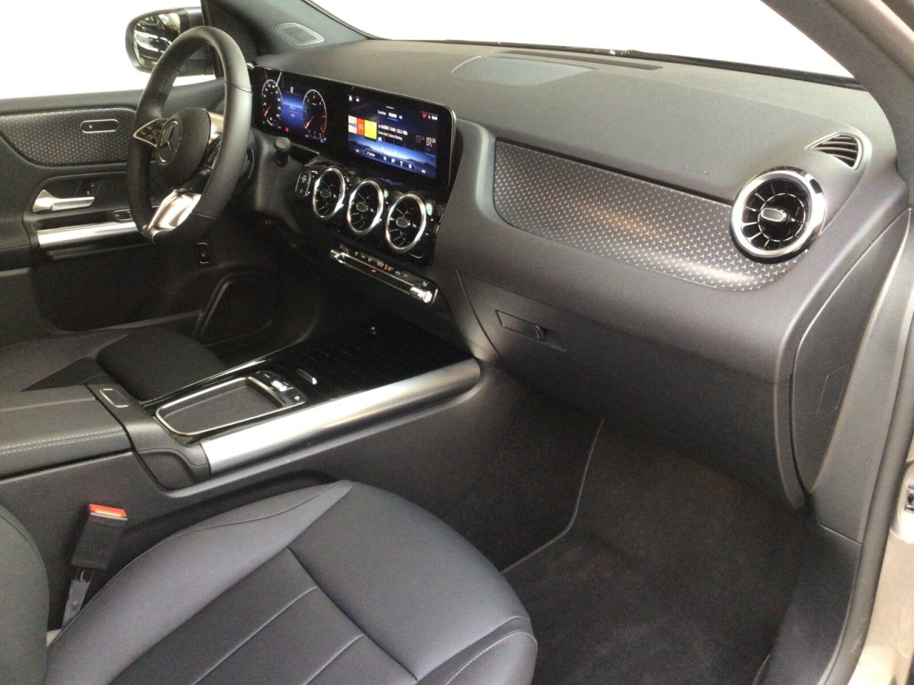 Fahrzeugbild 11 / 16