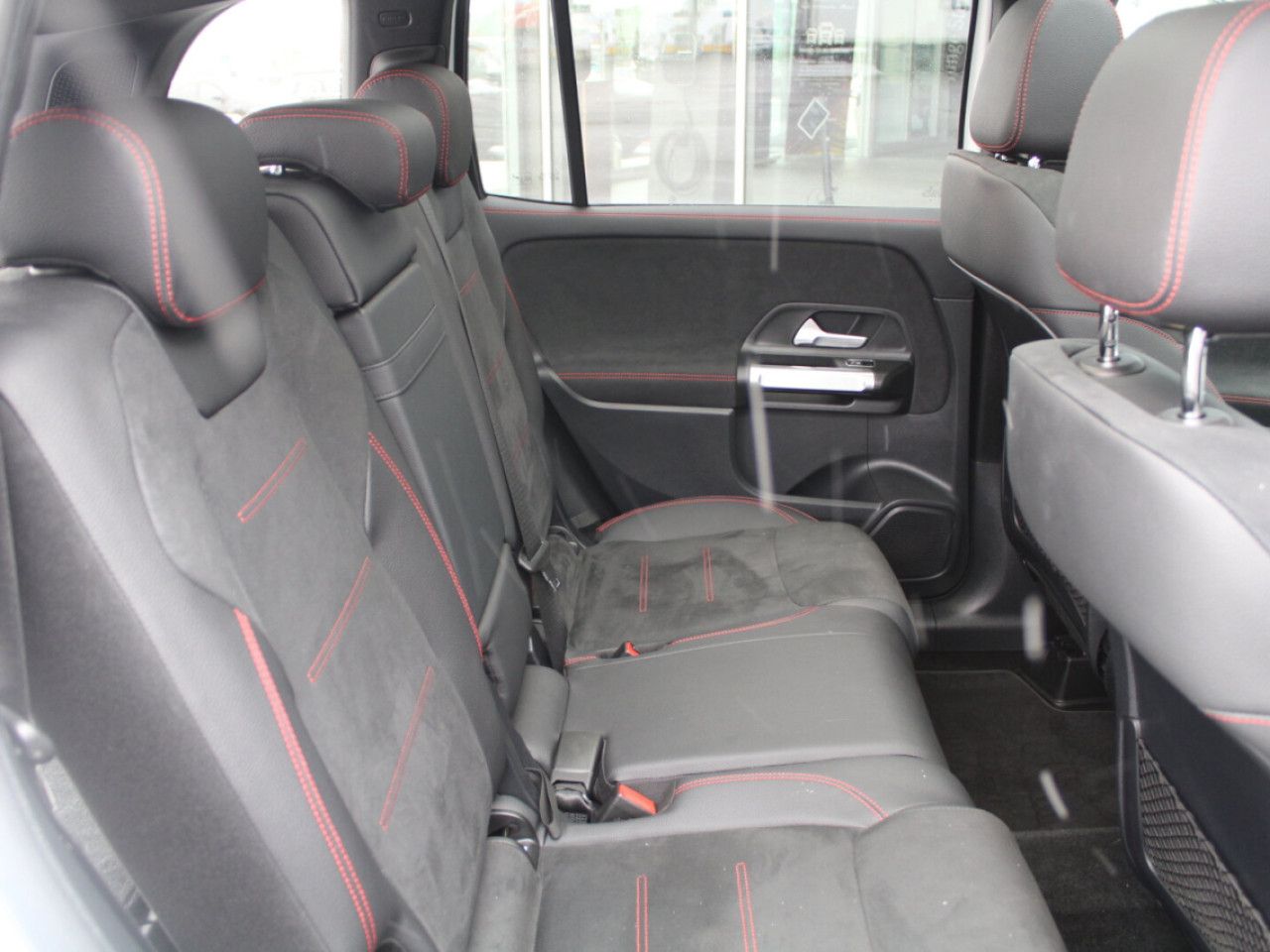 Mercedes-Benz GLB – Bild 10
