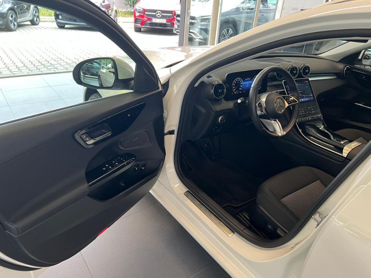 Mercedes-Benz C-Klasse – Bild 7