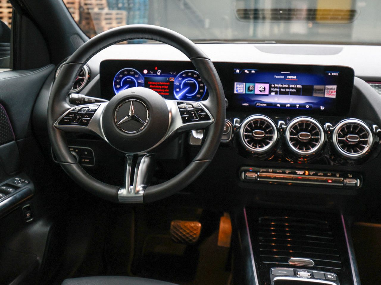 Mercedes-Benz EQA – Bild 9