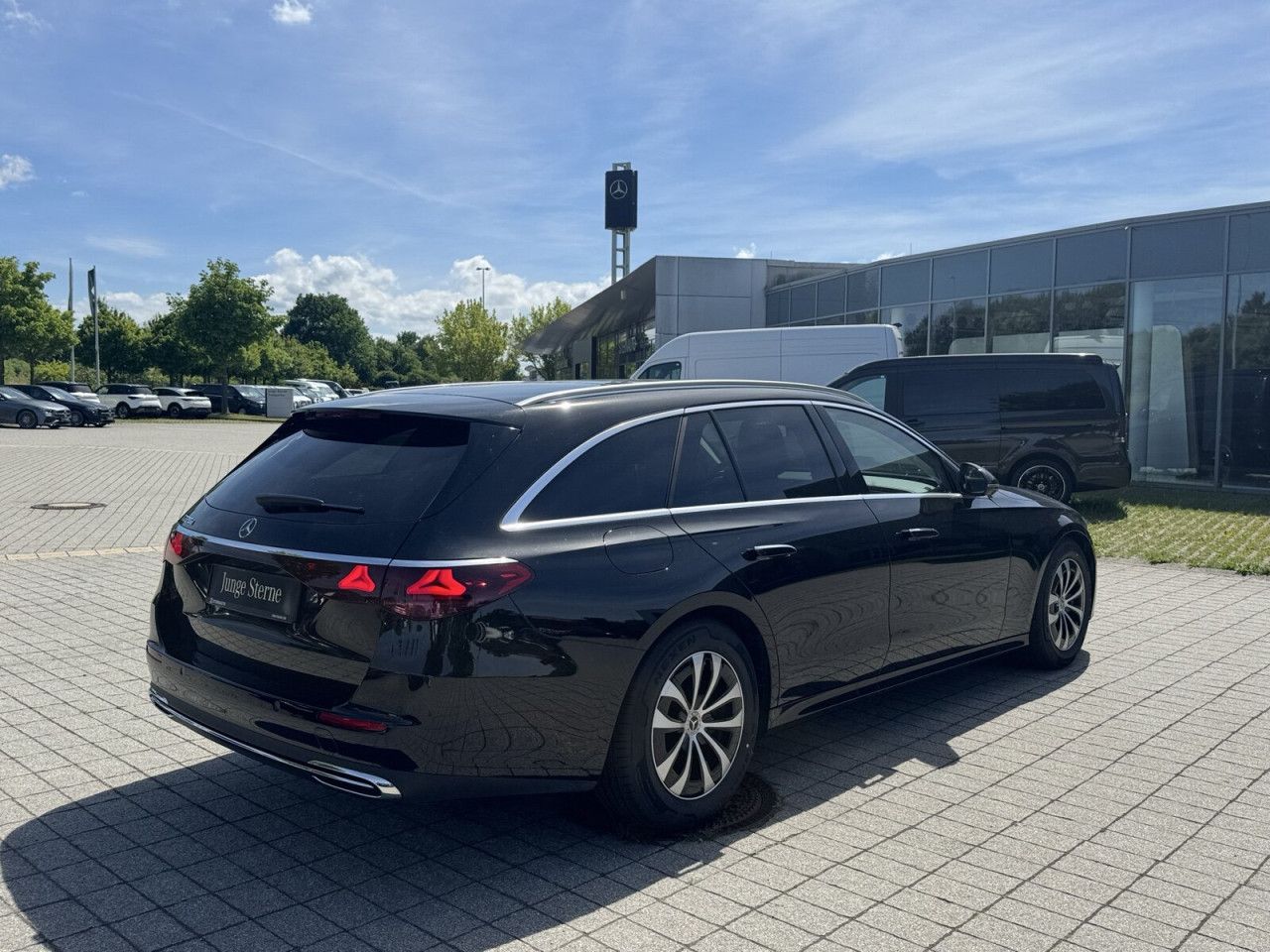 Mercedes-Benz E-Klasse – Bild 4