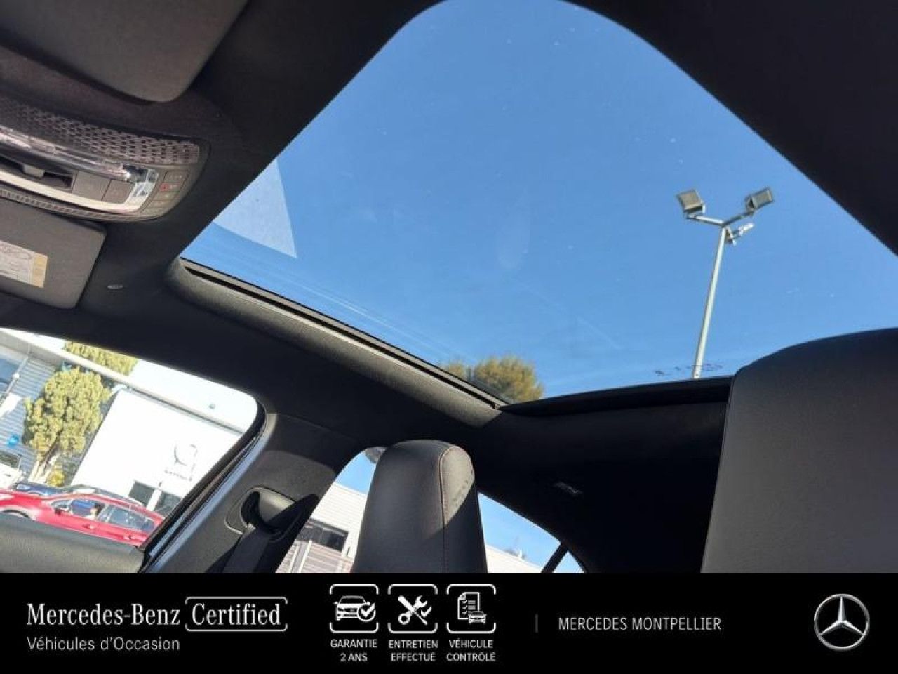 Photo du v&eacute;hicule 17 / 18