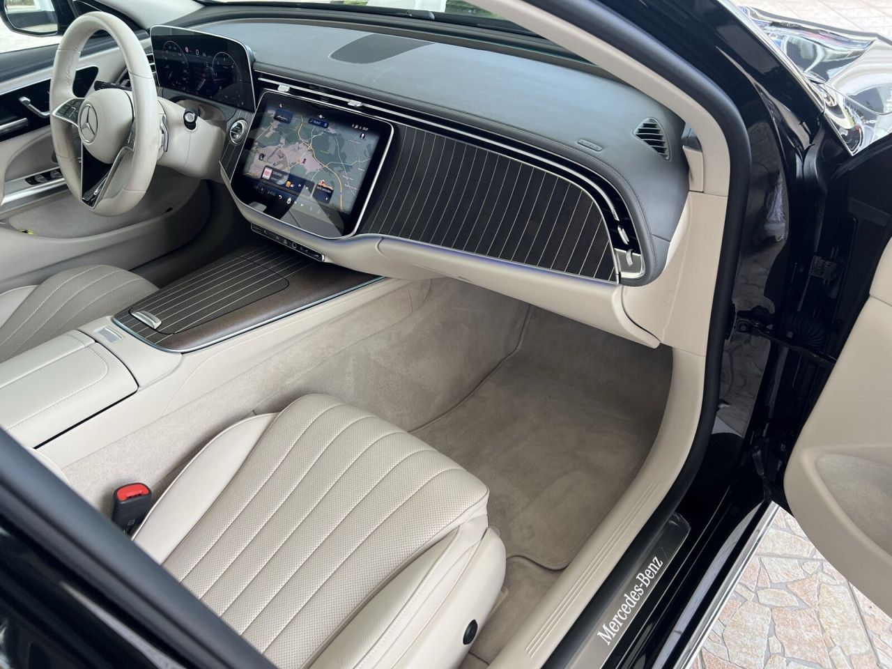 Mercedes-Benz E-Klasse – Bild 11