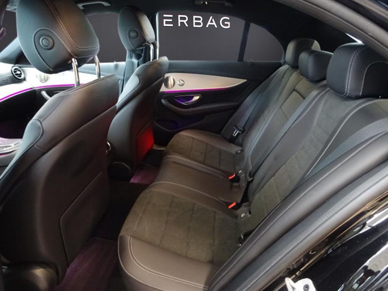 Mercedes-Benz E-Klasse – Bild 9