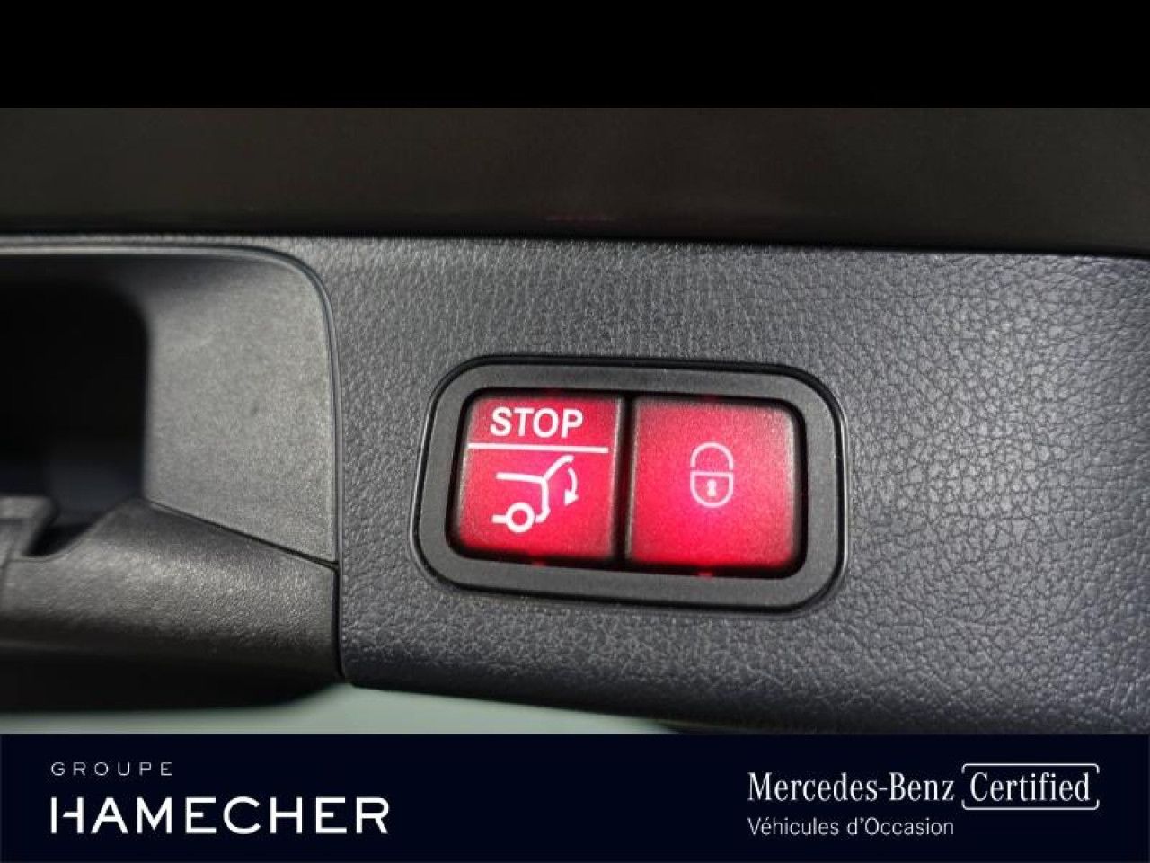 Photo du v&eacute;hicule 10 / 18