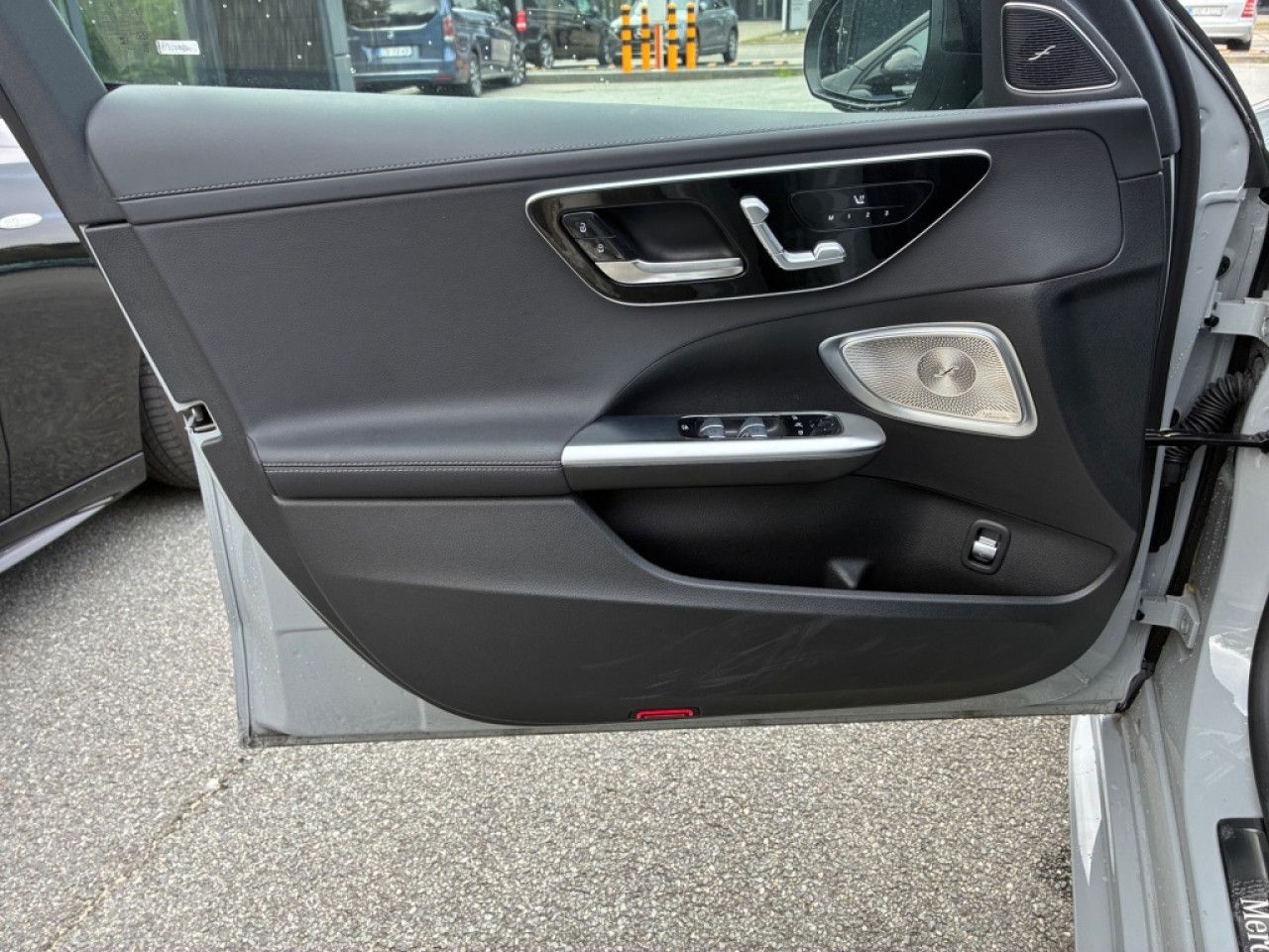Mercedes-Benz C-Klasse – Bild 4