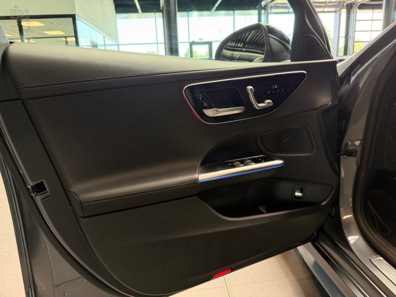 Mercedes-Benz C-Klasse – Bild 4