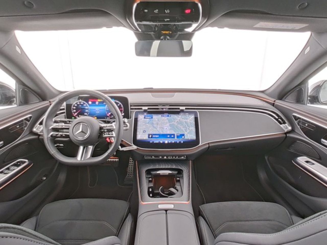 Mercedes-Benz E-Klasse – Bild 6