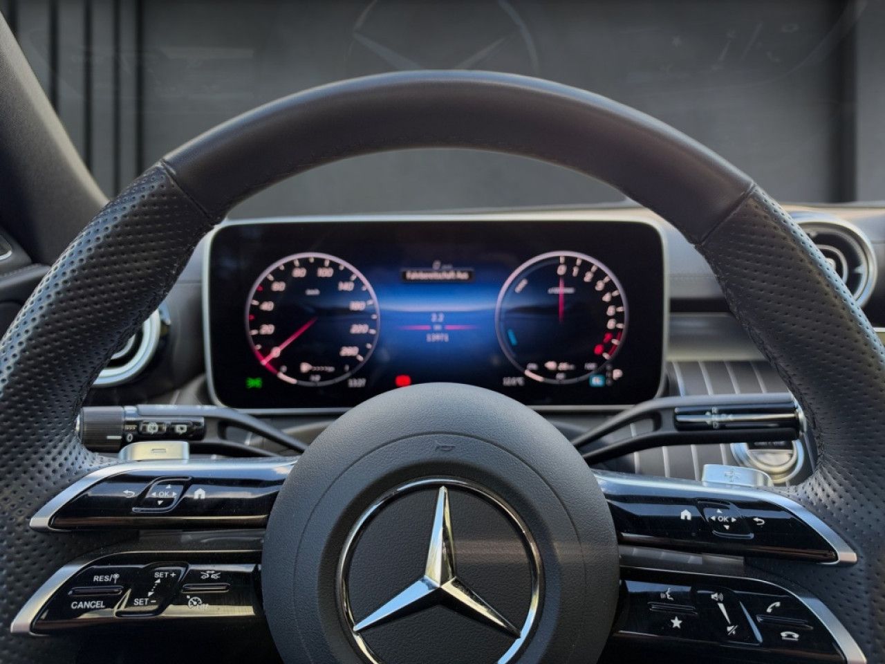 Mercedes-Benz C-Klasse – Bild 8
