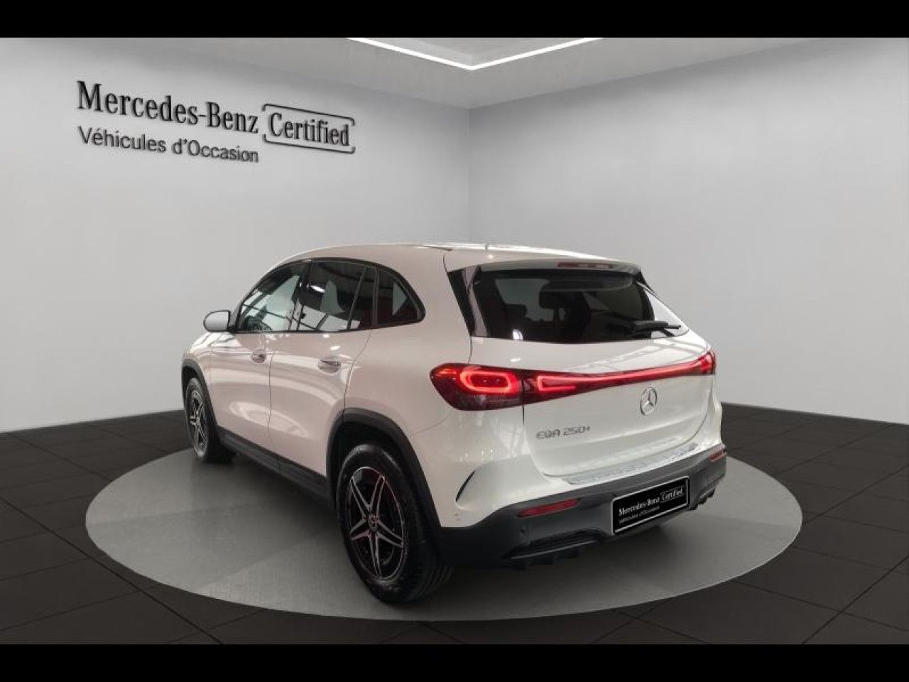 Photo du v&eacute;hicule 4 / 18