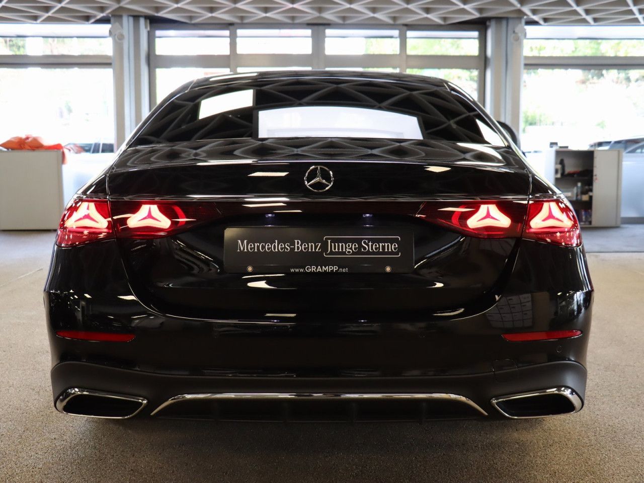 Mercedes-Benz E-Klasse – Bild 4