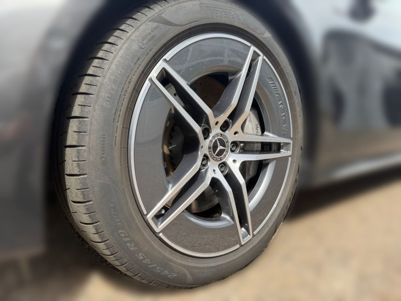 Mercedes-Benz E-Klasse – Bild 3