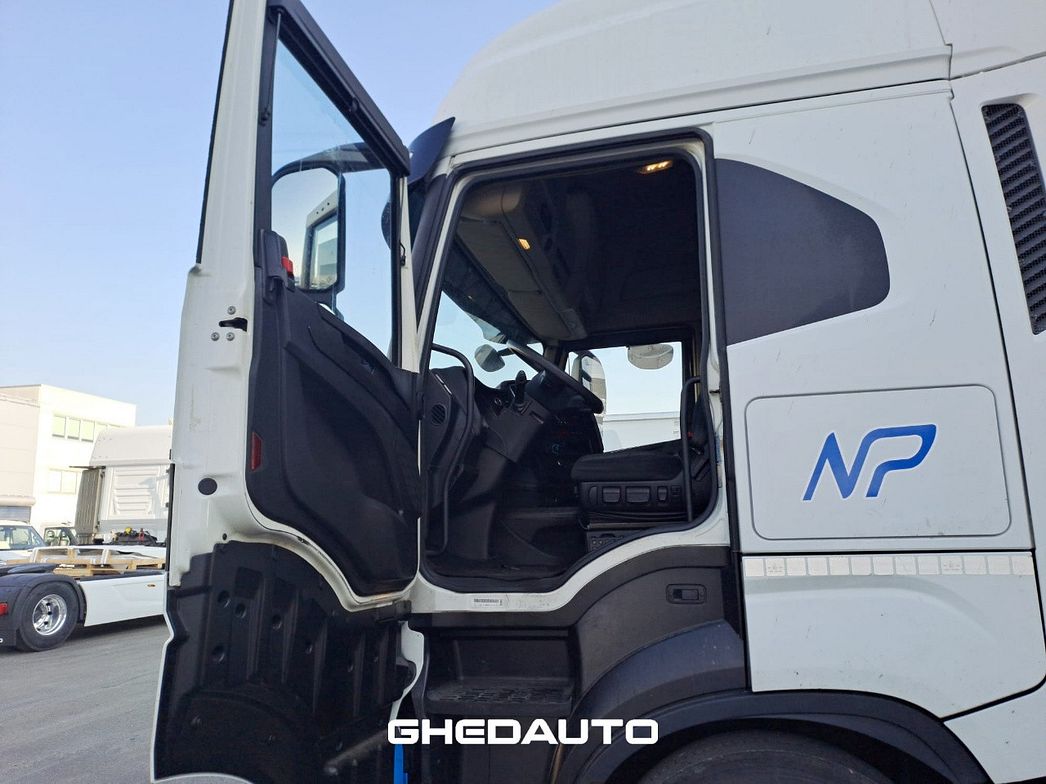IVECO | TRATTORE IVECO S - WAY 460 LNG METANO