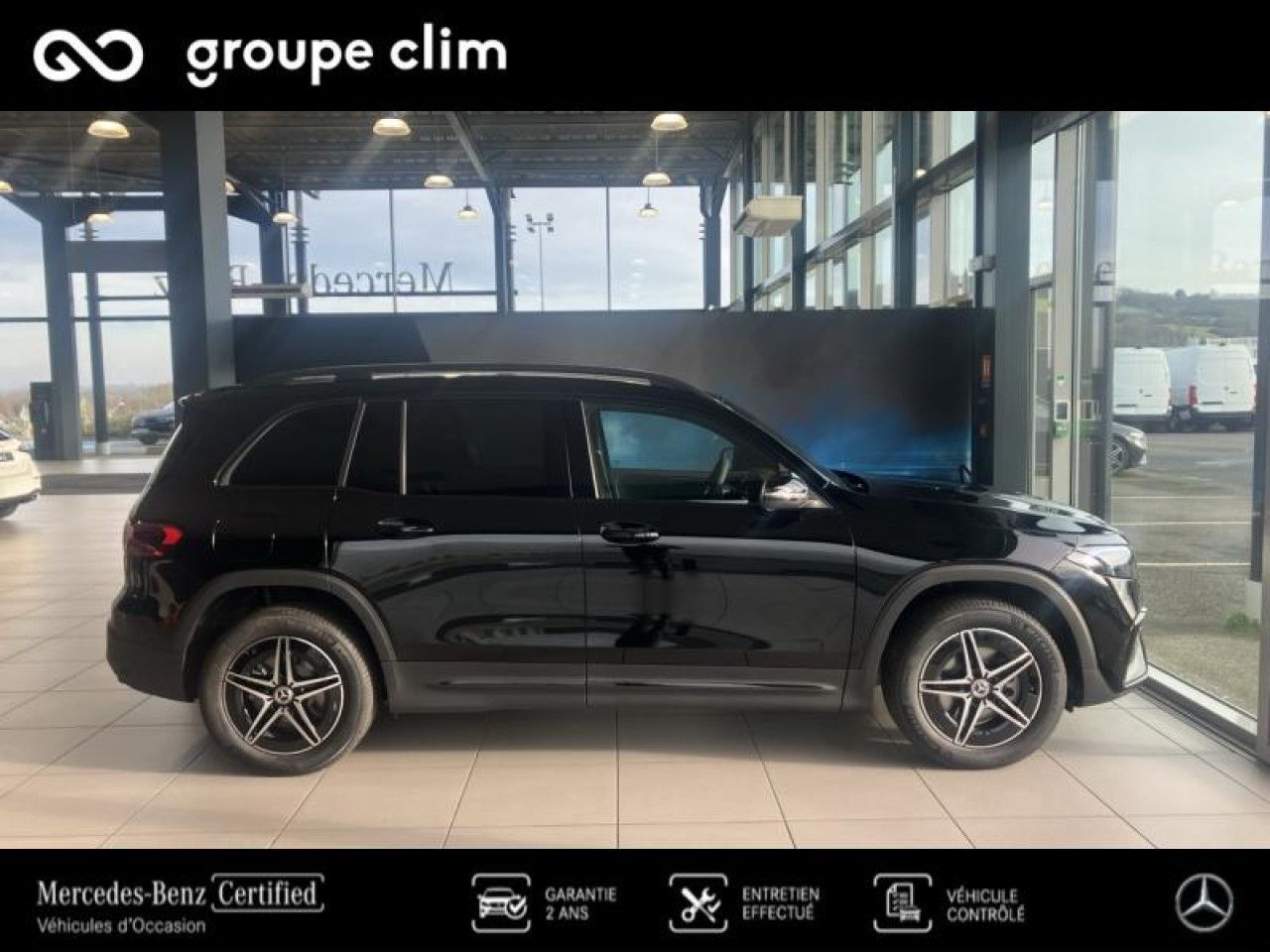 Photo du v&eacute;hicule 3 / 18