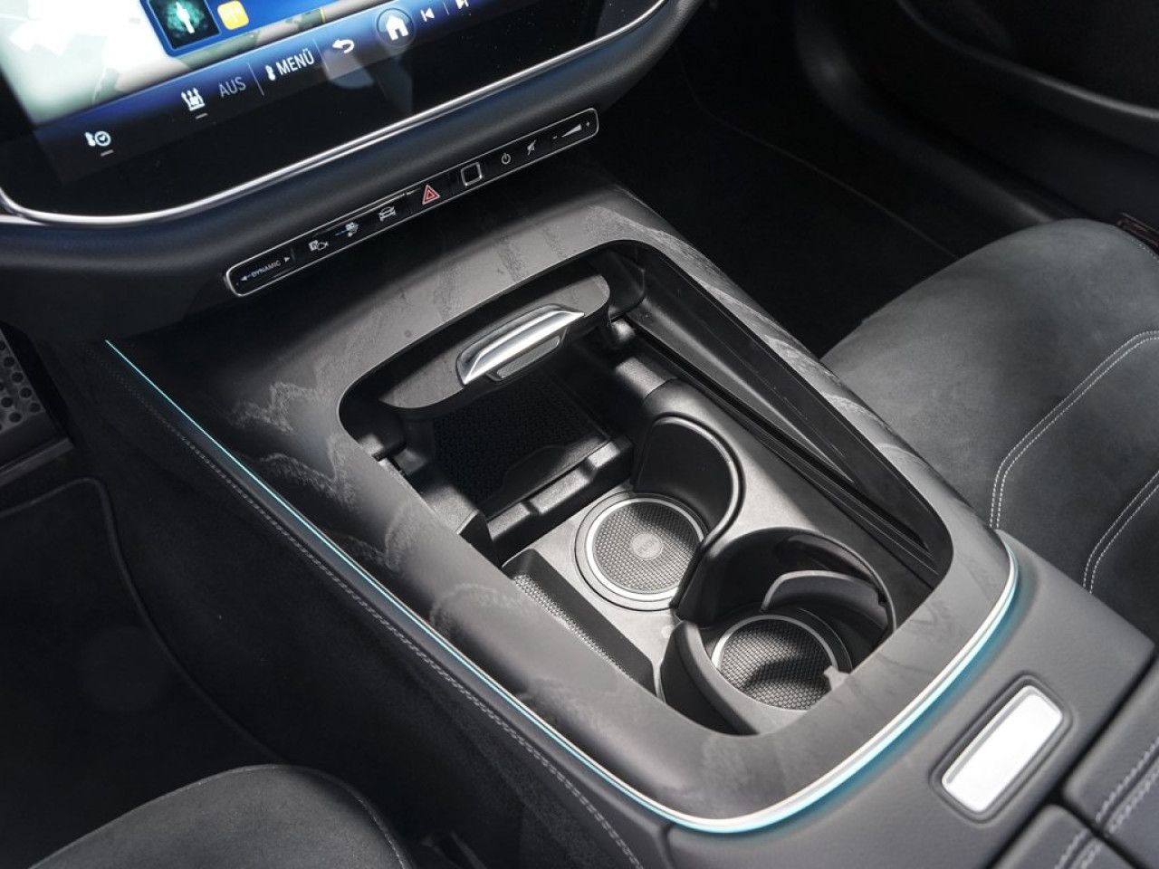 Mercedes-Benz E-Klasse – Bild 8