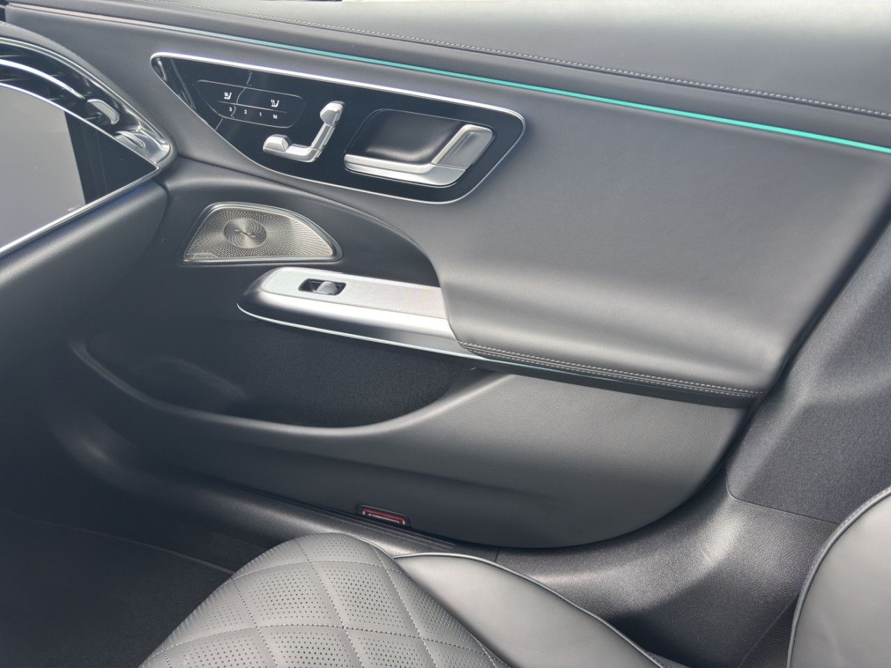 Mercedes-Benz E-Klasse – Bild 14