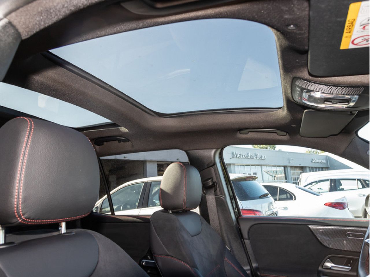 Mercedes-Benz GLB – Bild 10