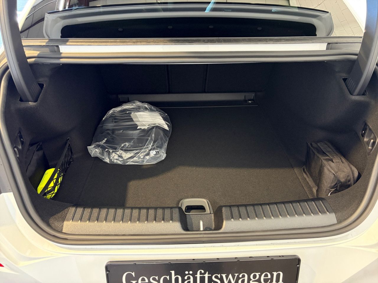 Mercedes-Benz C-Klasse – Bild 18