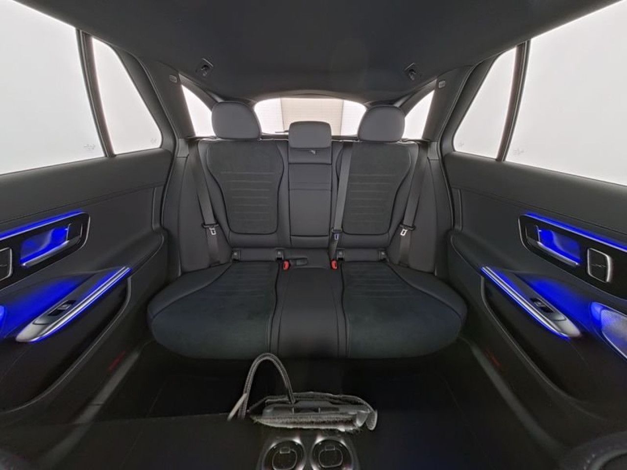 Mercedes-Benz C-Klasse – Bild 9