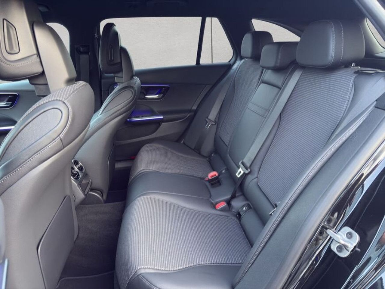 Mercedes-Benz C-Klasse – Bild 15