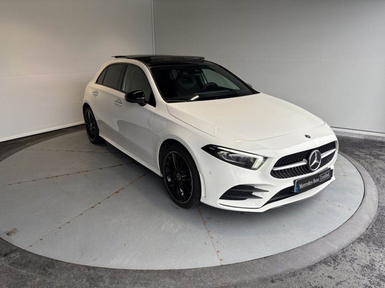 Photo du v&eacute;hicule 8 / 18