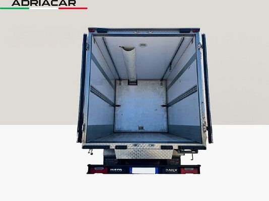 Immagine del veicolo 6 / 10