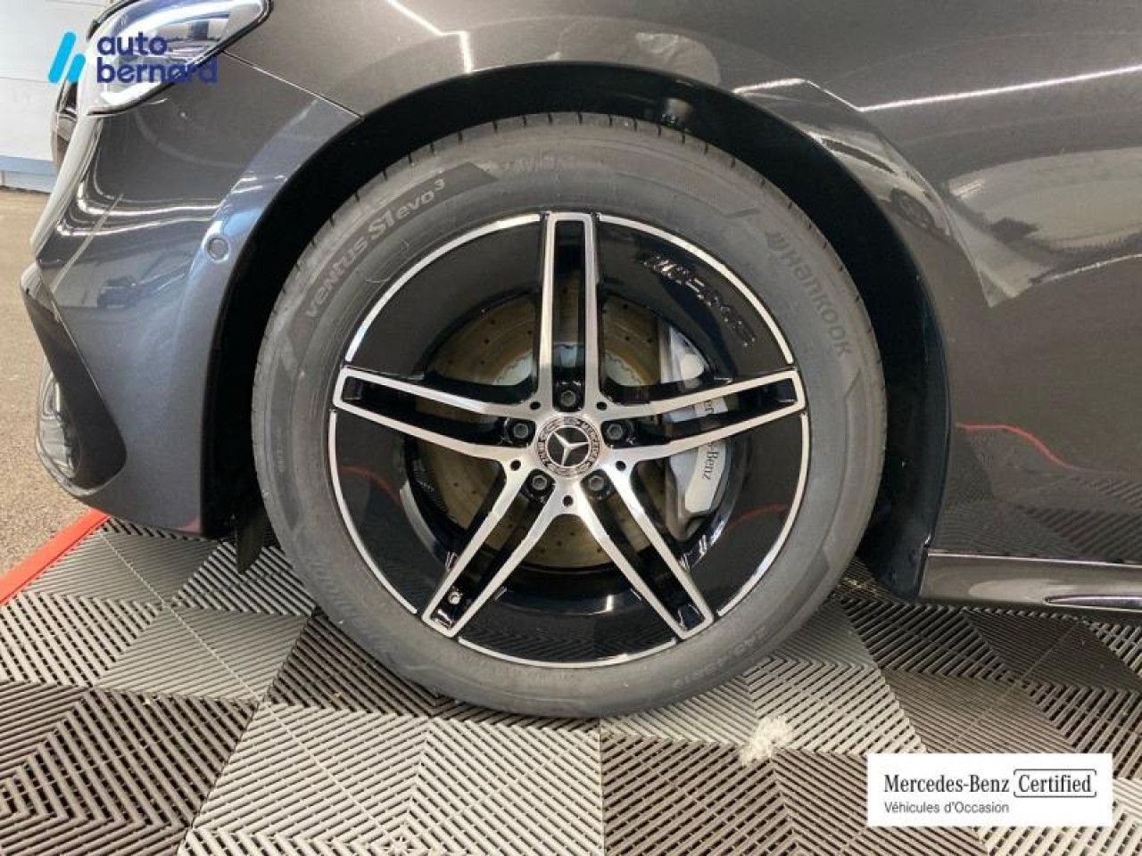 Photo du v&eacute;hicule 11 / 18