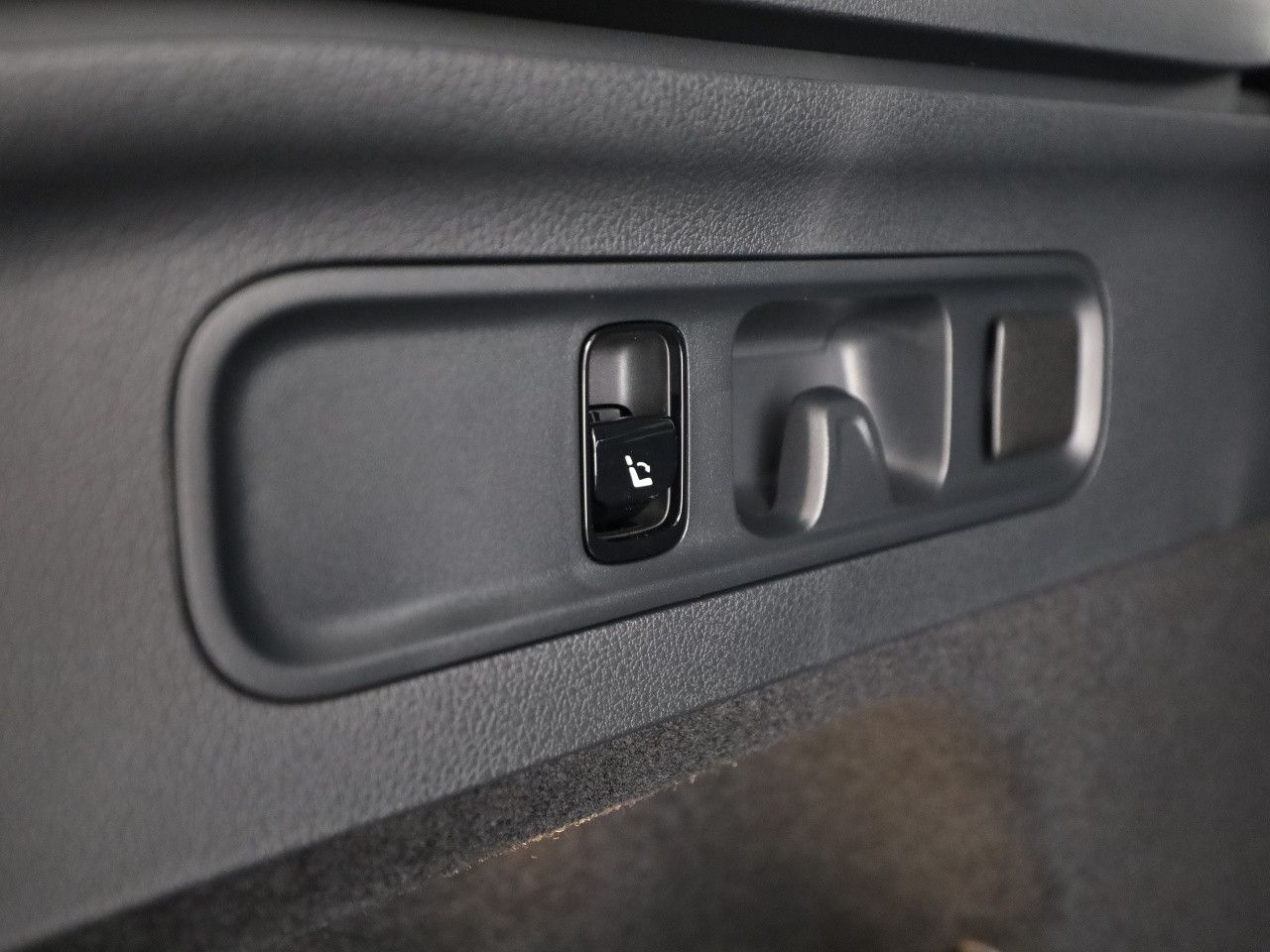 Mercedes-Benz GLC – Bild 25