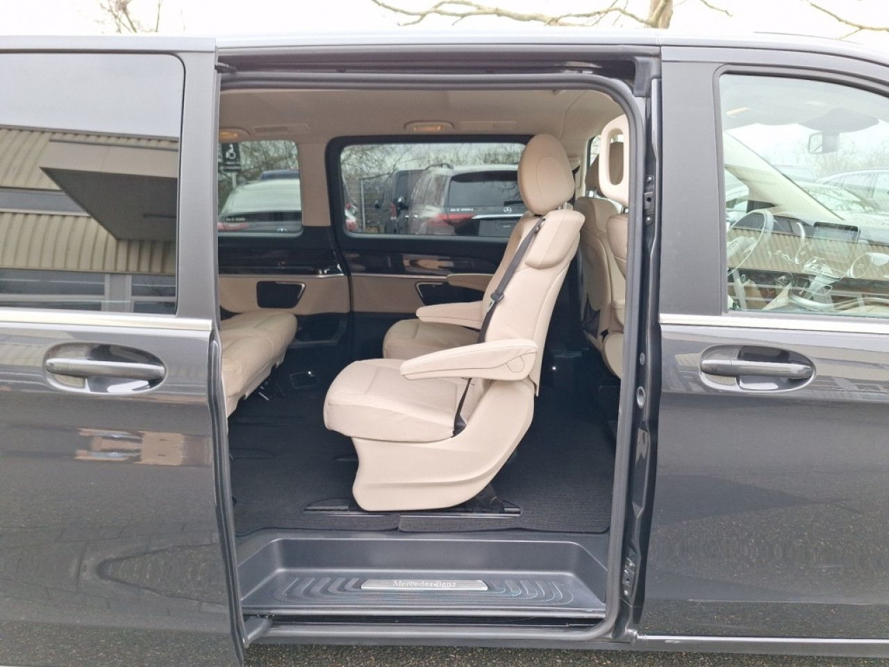 Fahrzeugbild 22 / 23