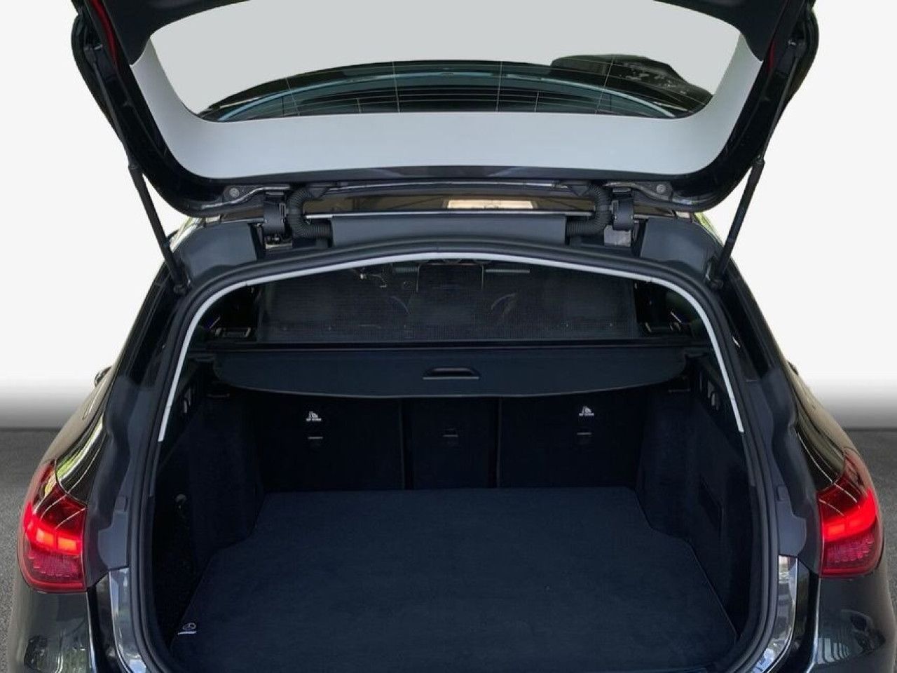 Mercedes-Benz C-Klasse – Bild 8