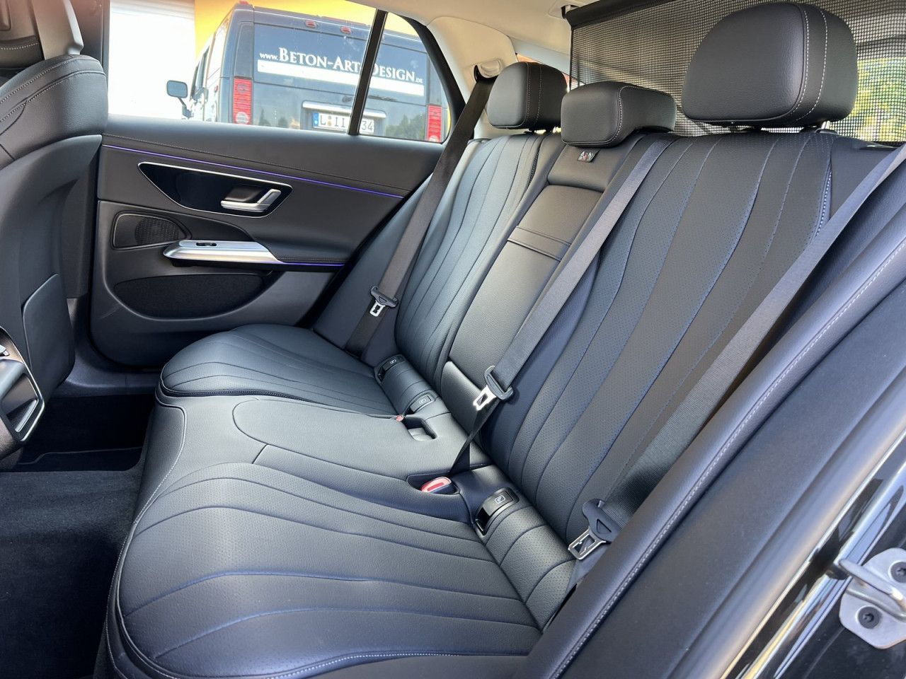Mercedes-Benz E-Klasse – Bild 21