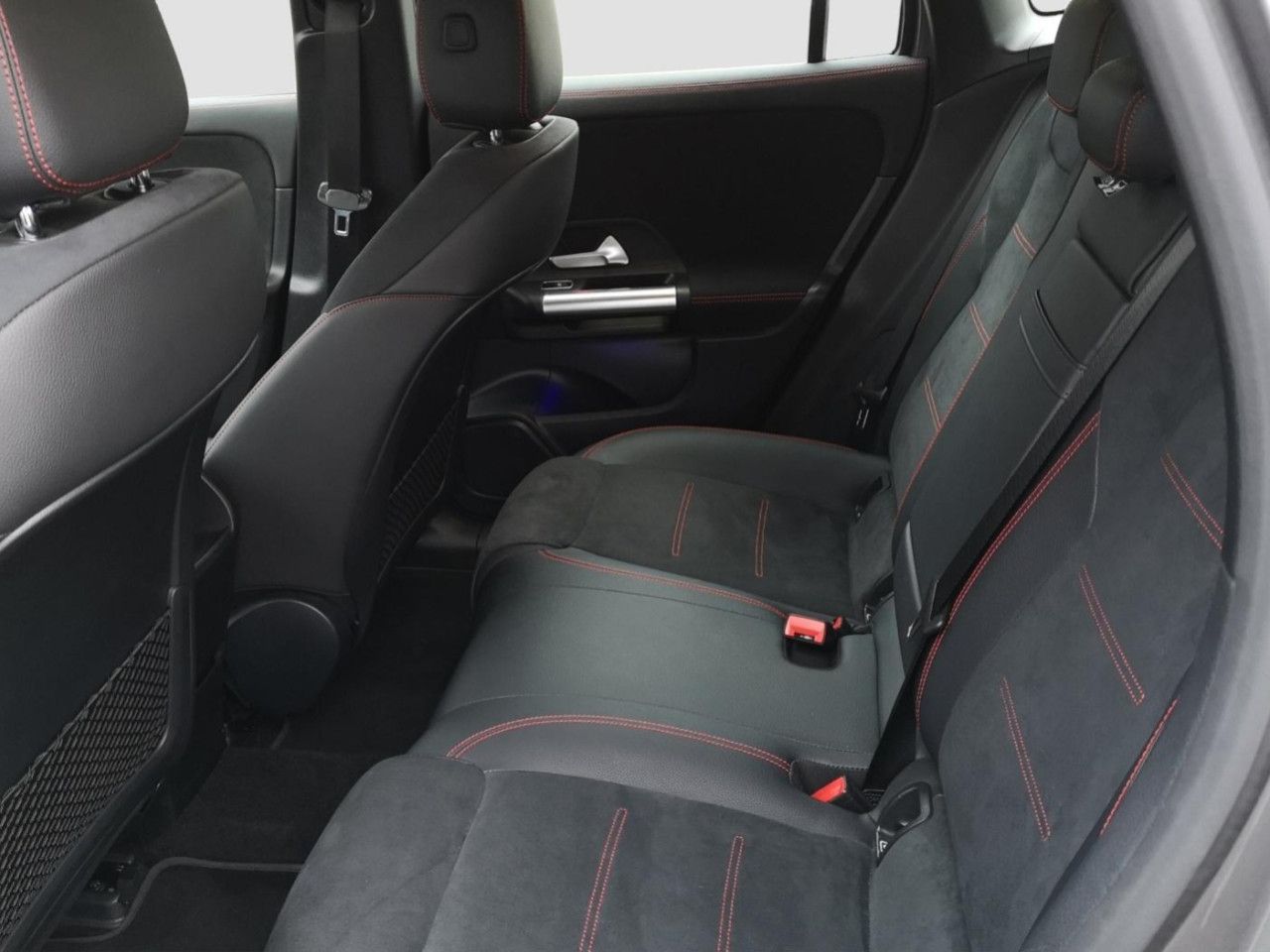 Fahrzeugbild 16 / 19