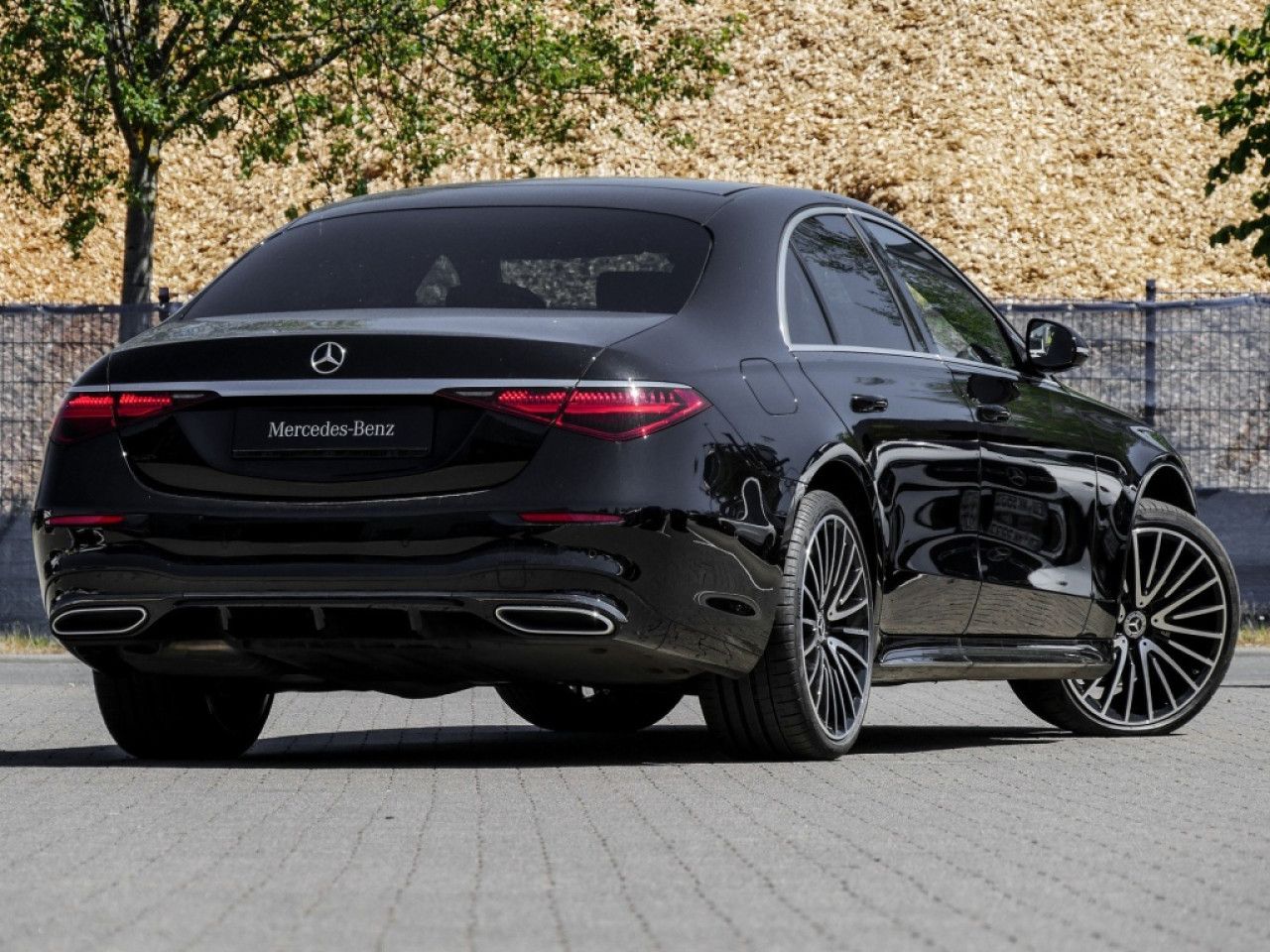Mercedes-Benz S-Klasse – Bild 2