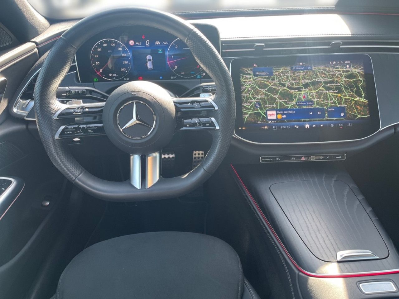 Mercedes-Benz E-Klasse – Bild 9