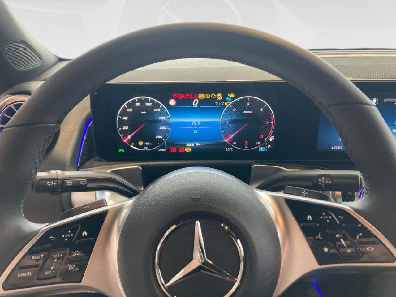 Mercedes-Benz GLB – Bild 11