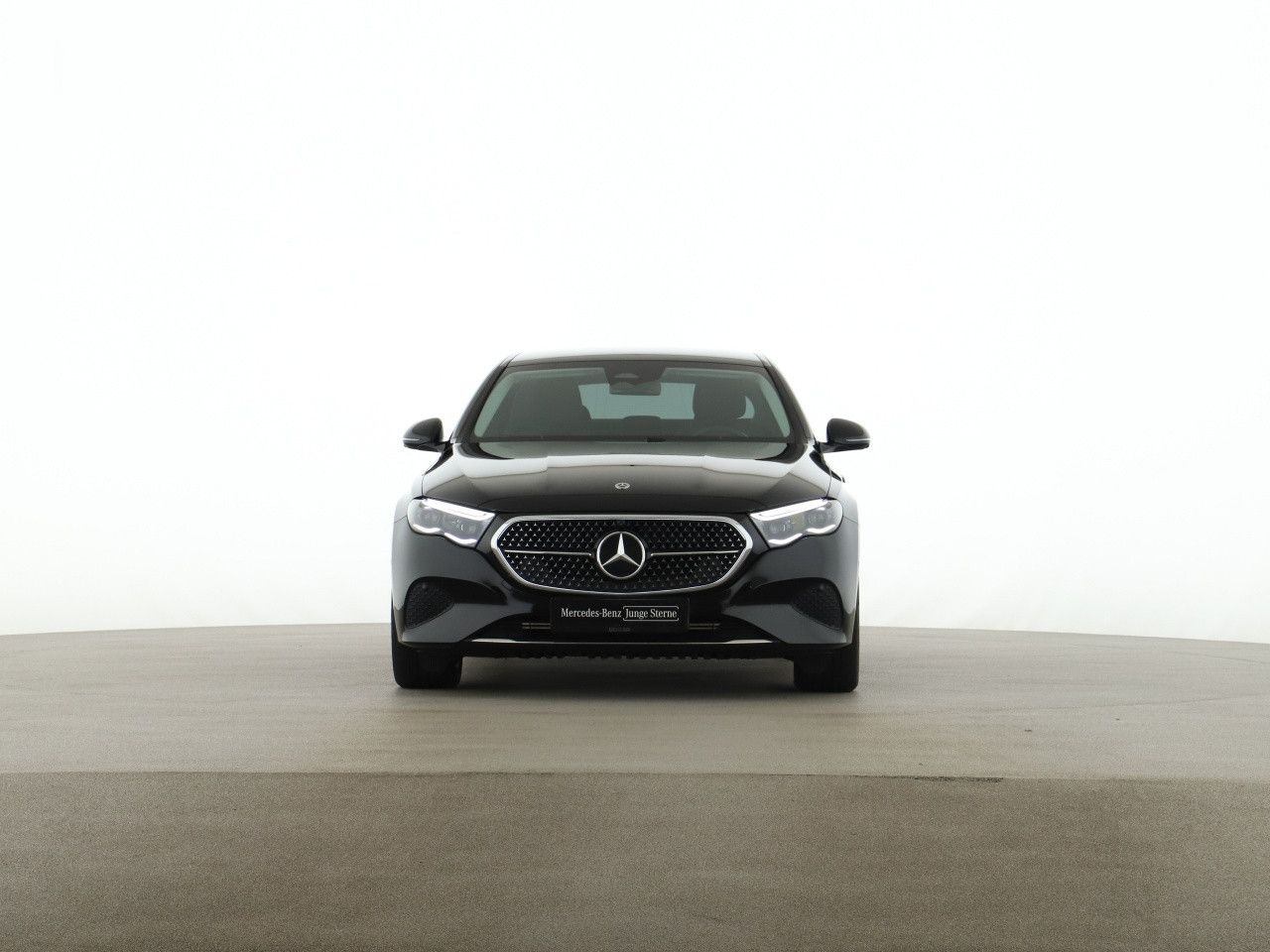 Mercedes-Benz E-Klasse – Bild 8