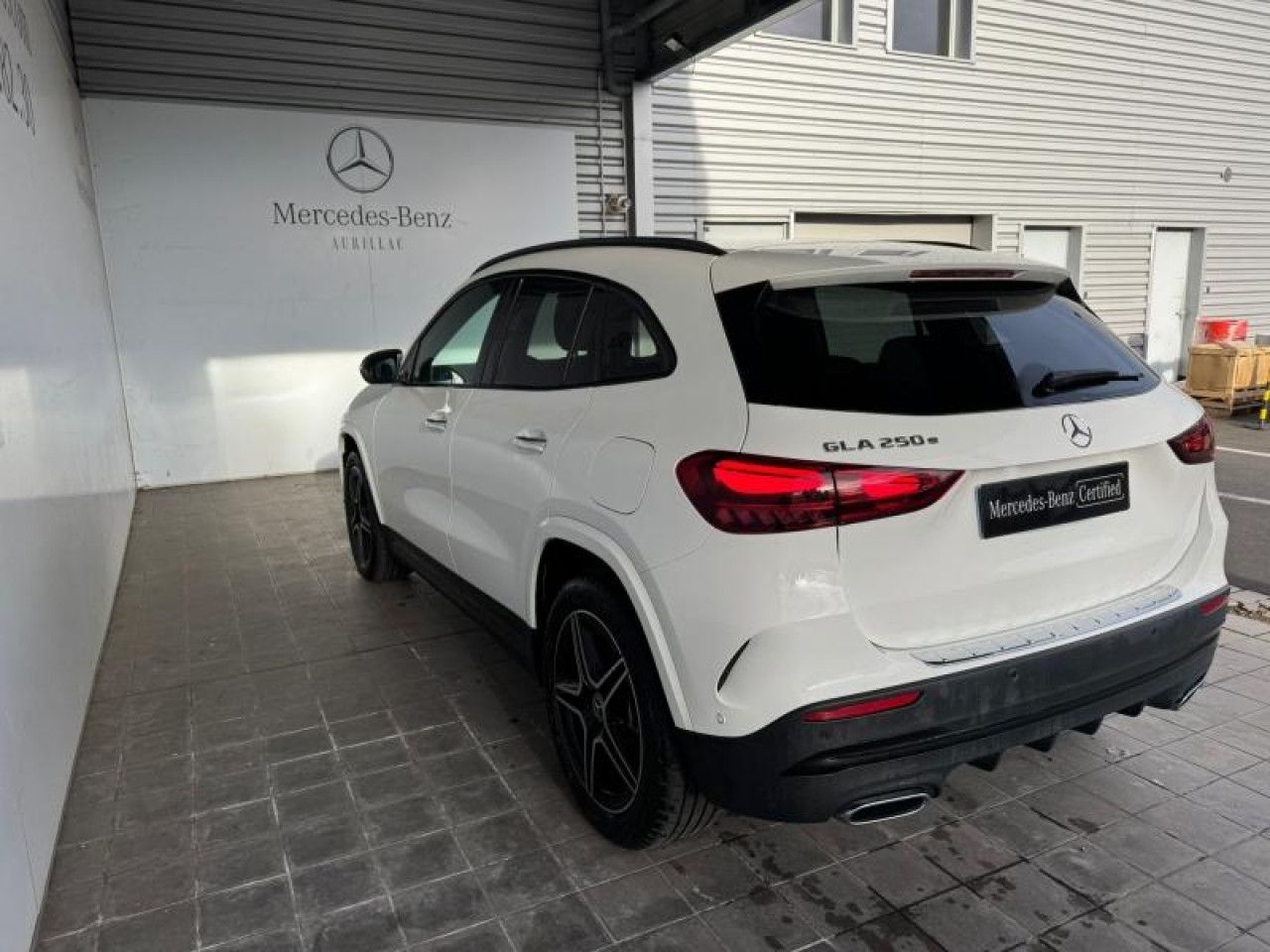 Photo du v&eacute;hicule 8 / 18