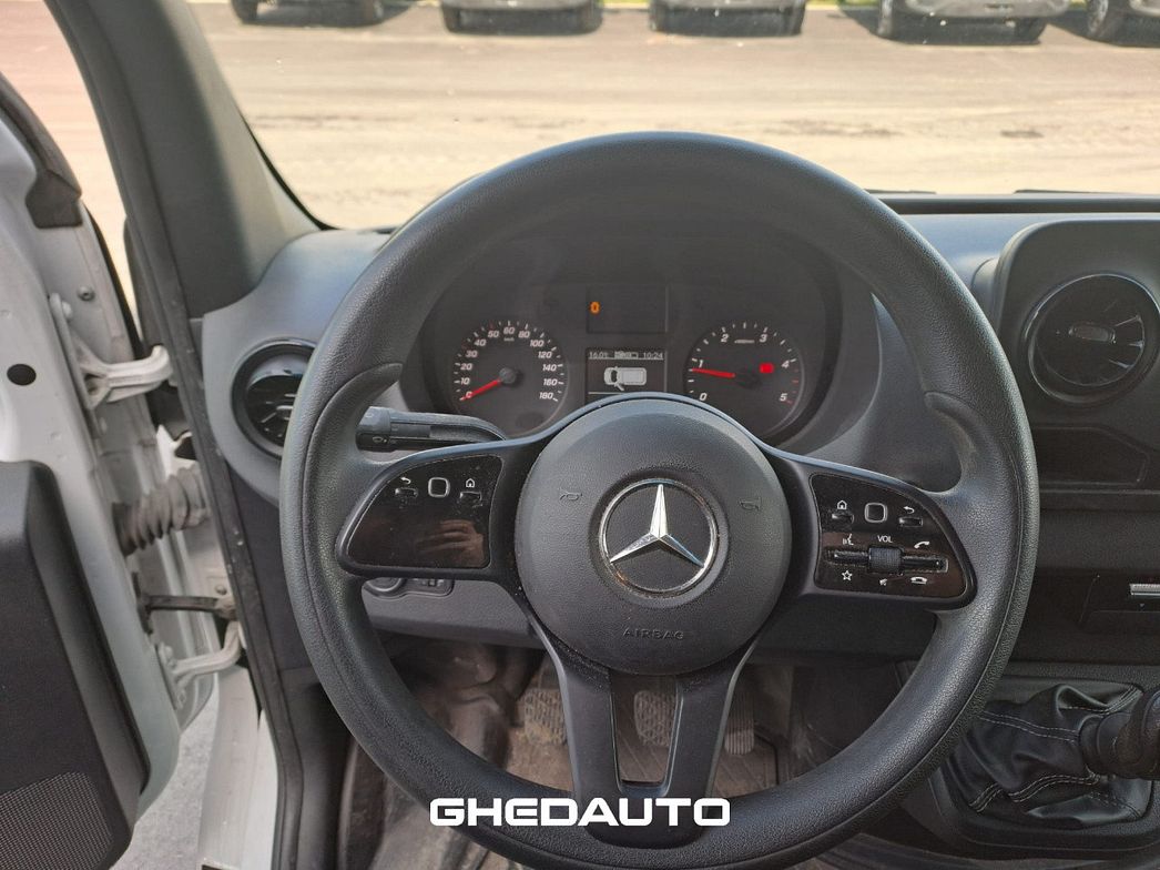 Mercedes-Benz | MERCEDES -BENZ SPRINTER