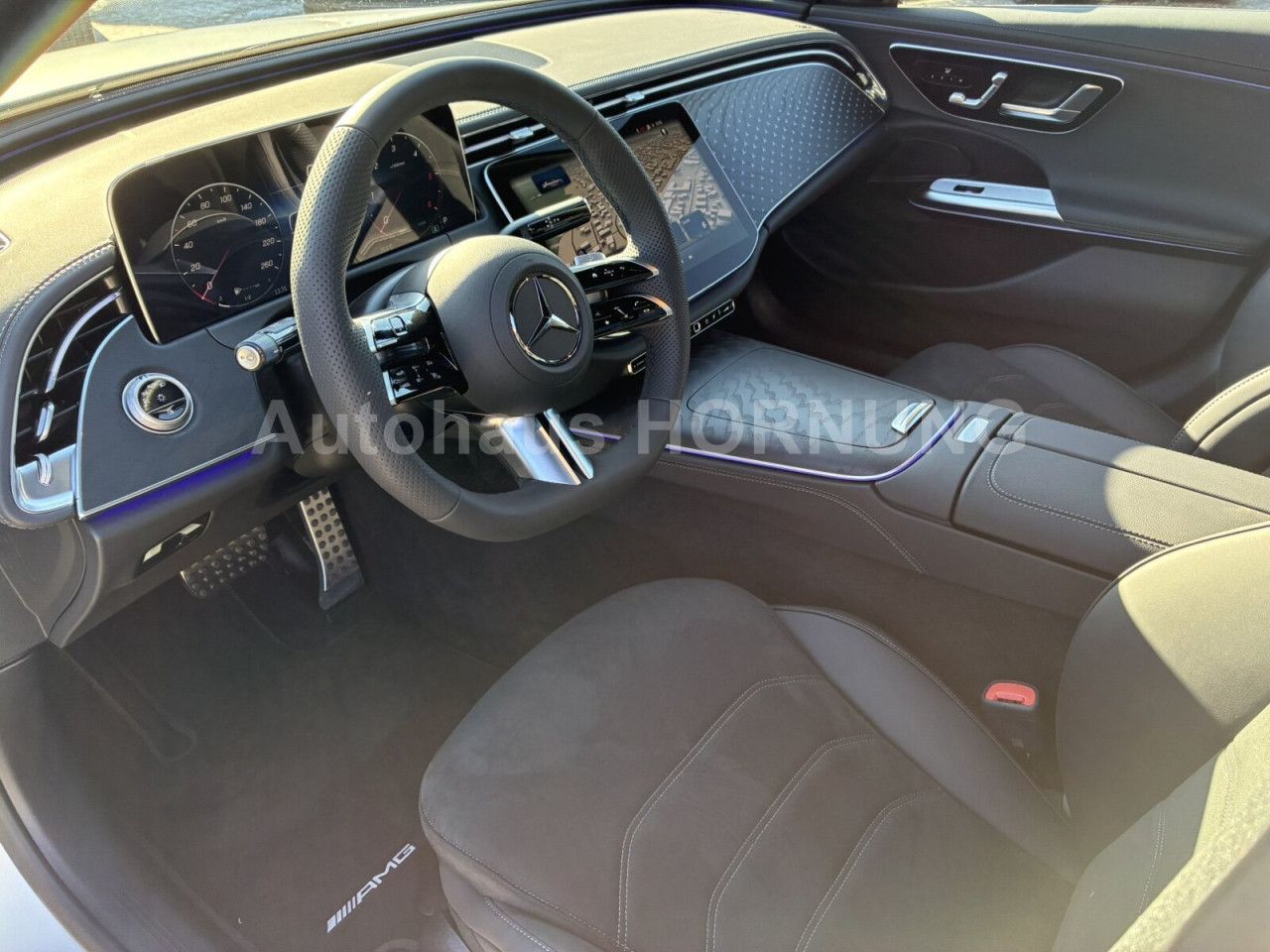 Mercedes-Benz E-Klasse – Bild 12