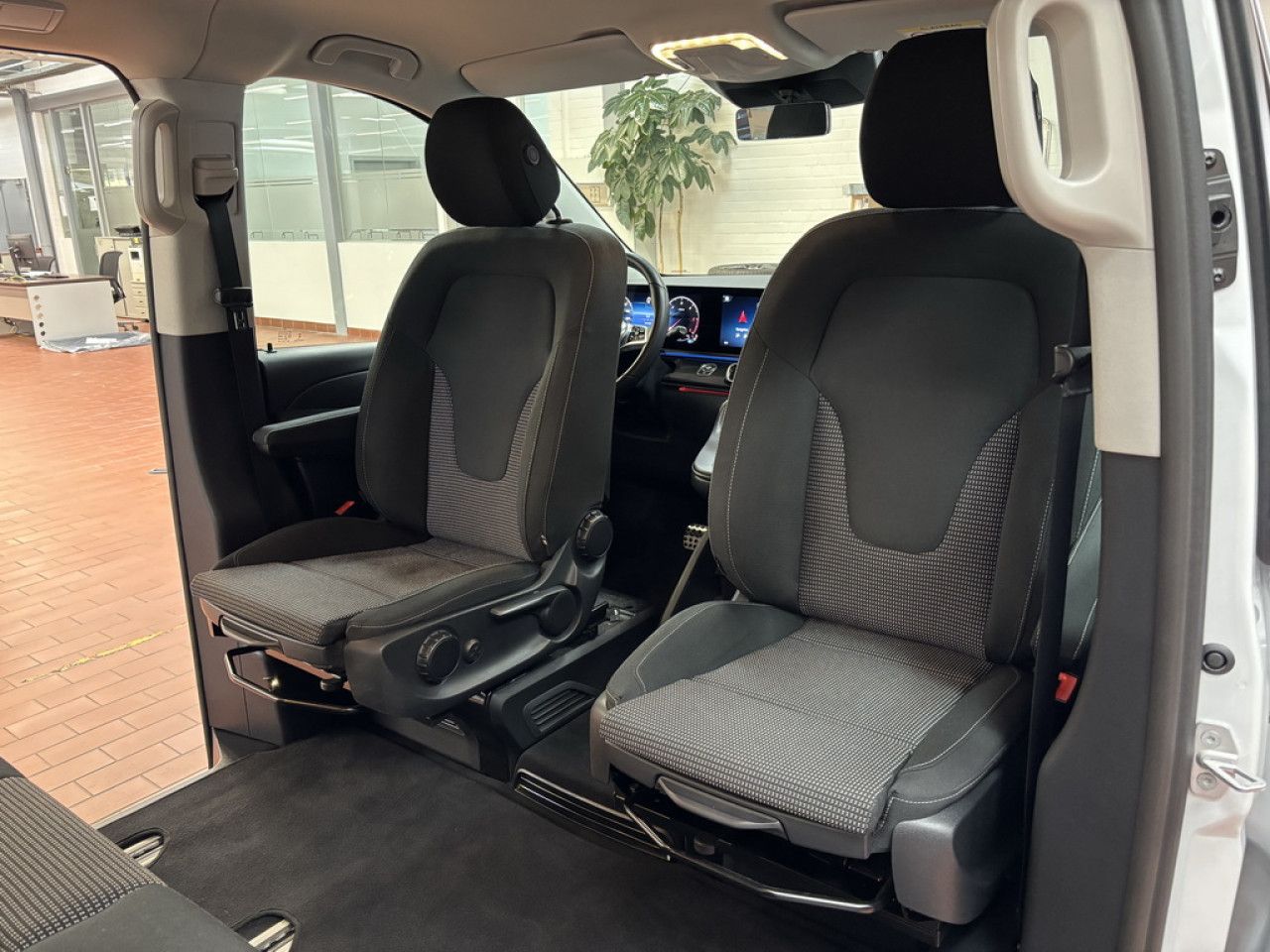 Fahrzeugbild 26 / 29