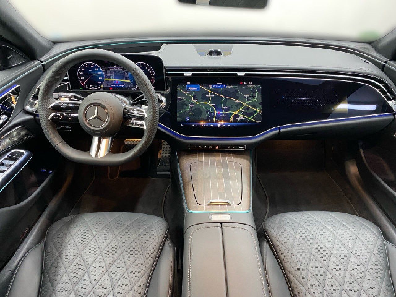 Mercedes-Benz E-Klasse – Bild 10