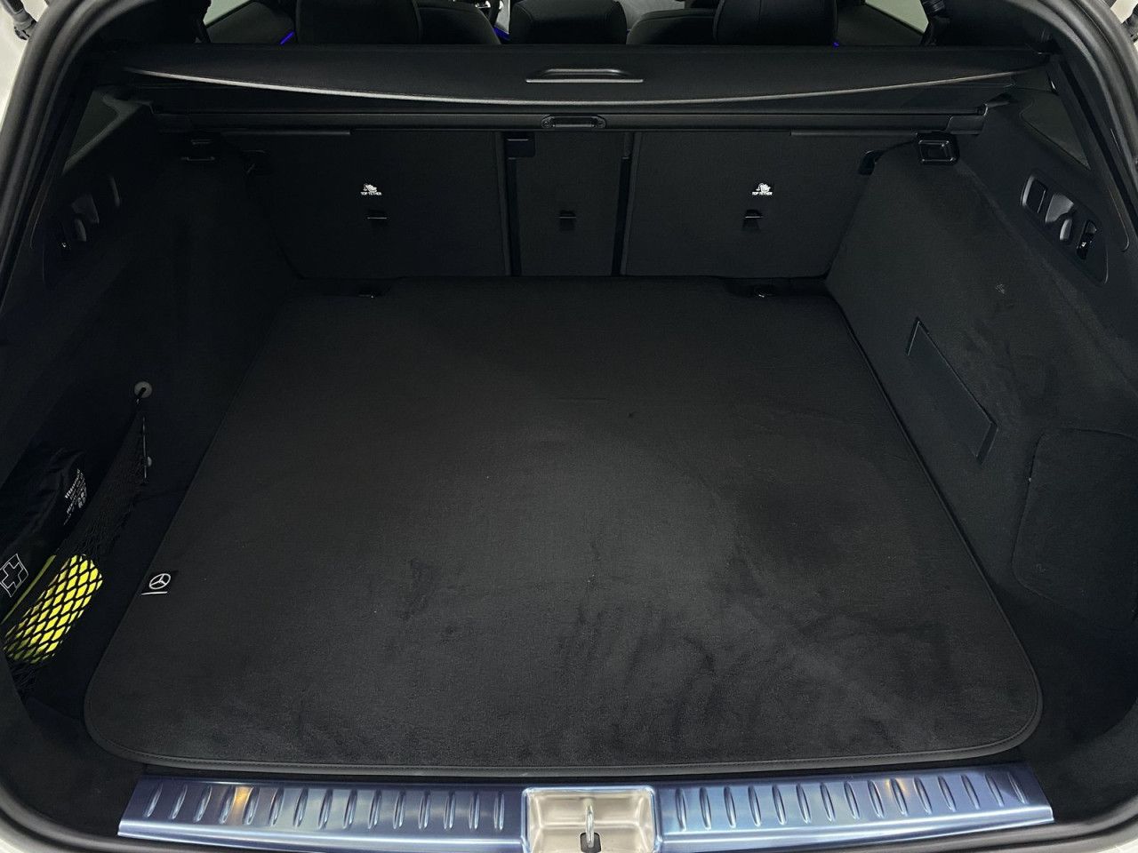Mercedes-Benz E-Klasse – Bild 17