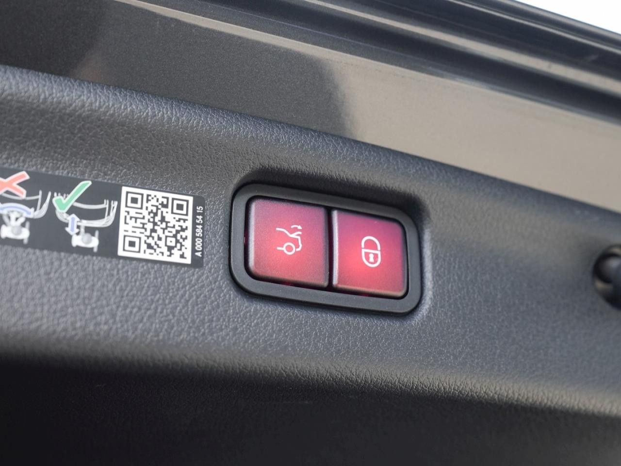 Mercedes-Benz C-Klasse – Bild 21