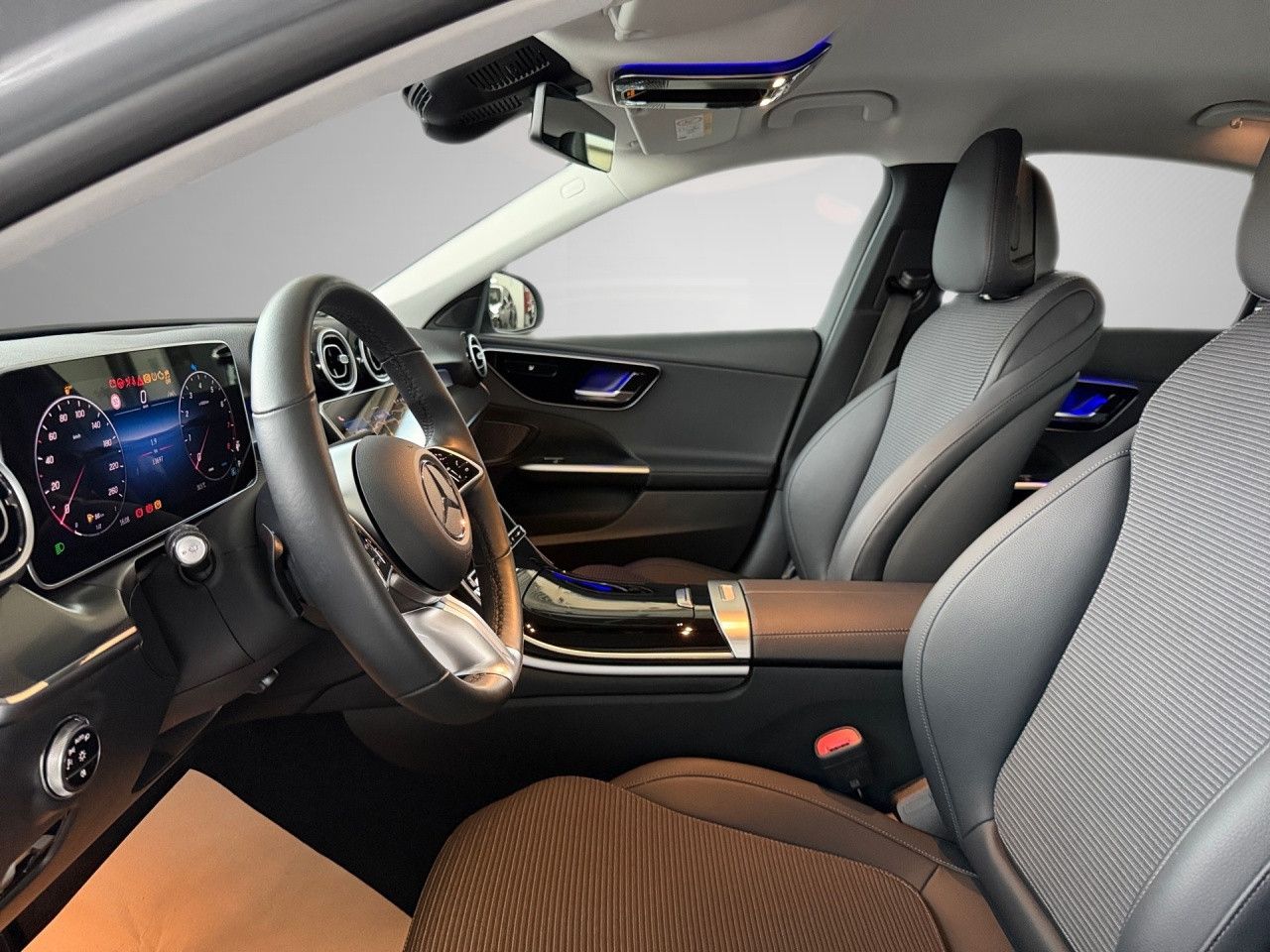 Mercedes-Benz C-Klasse – Bild 14
