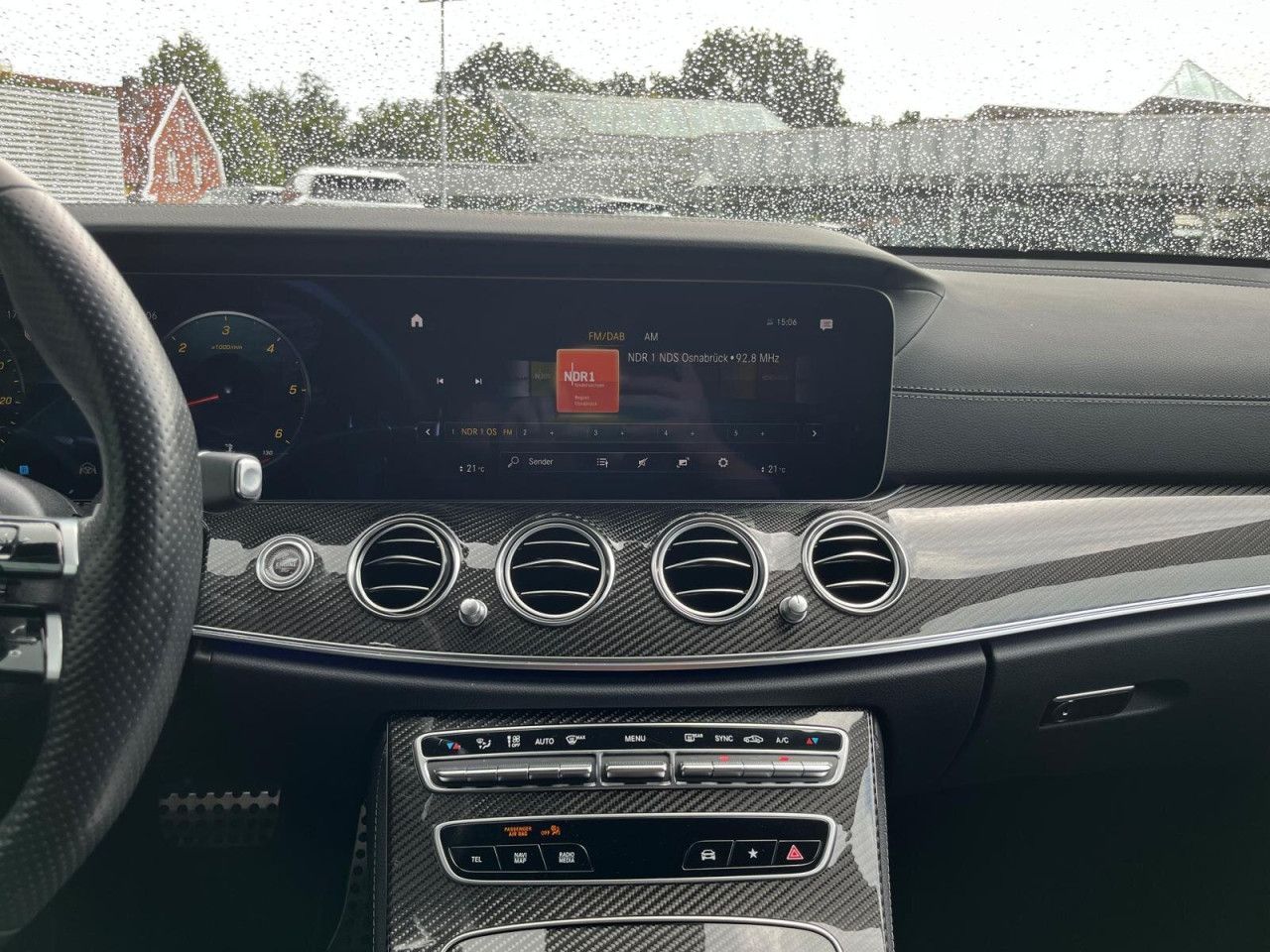 Mercedes-Benz E-Klasse – Bild 14